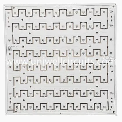 Jednostranná deska s hliníkovým obvodem